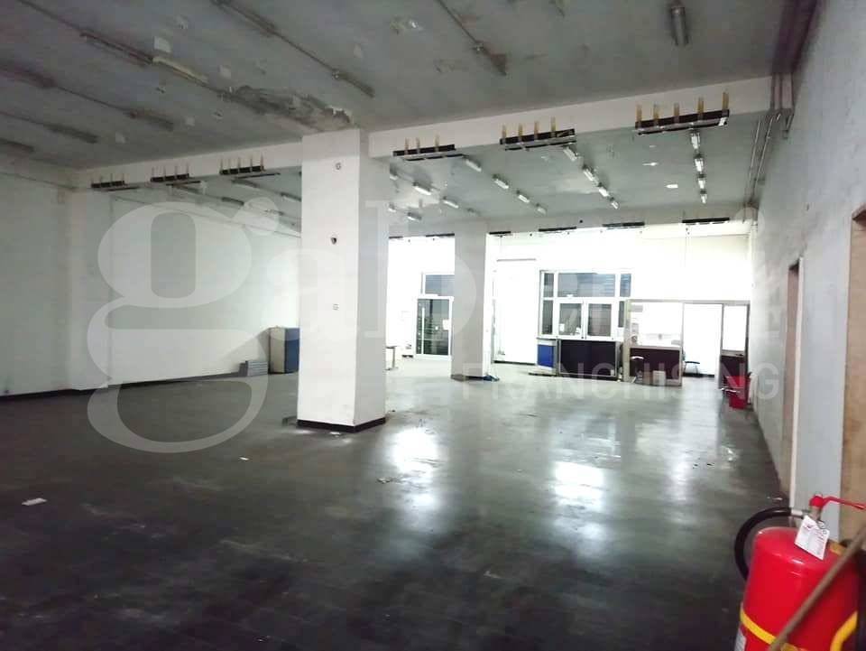 negozio in affitto a Nola