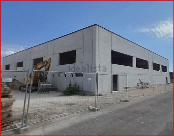 capannone in affitto a Nola