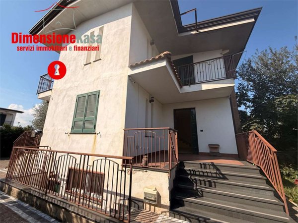 casa indipendente in affitto a Nola