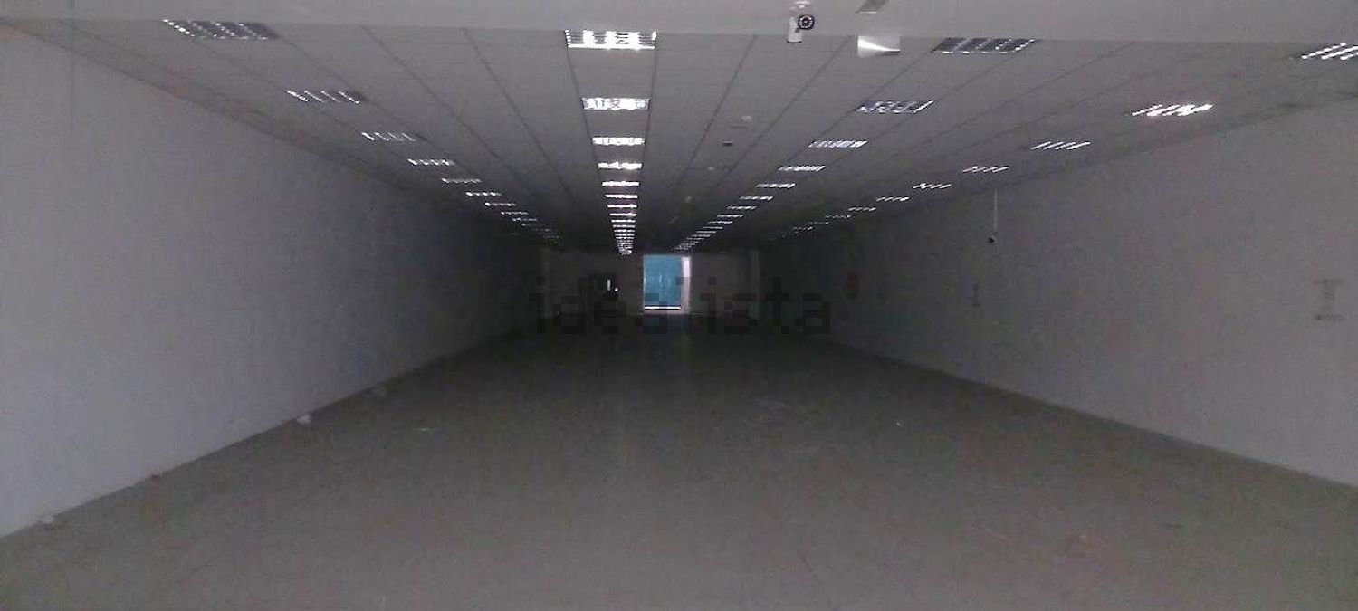 locale commerciale in affitto a Nola