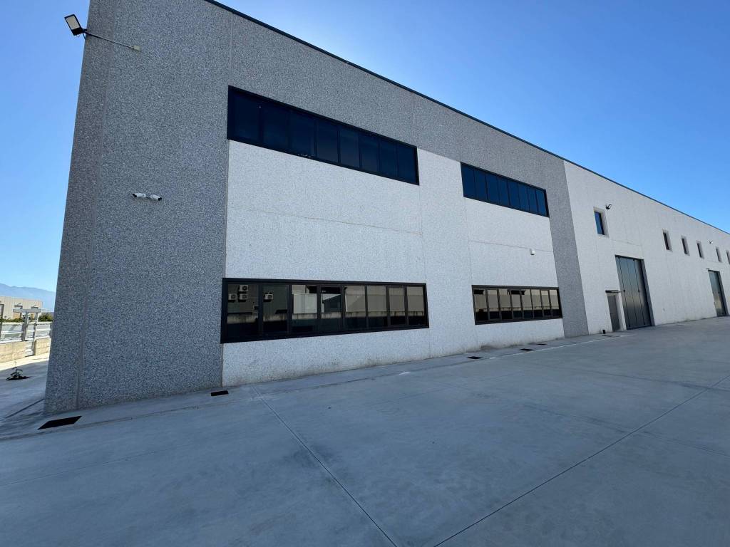 ufficio in affitto a Nola