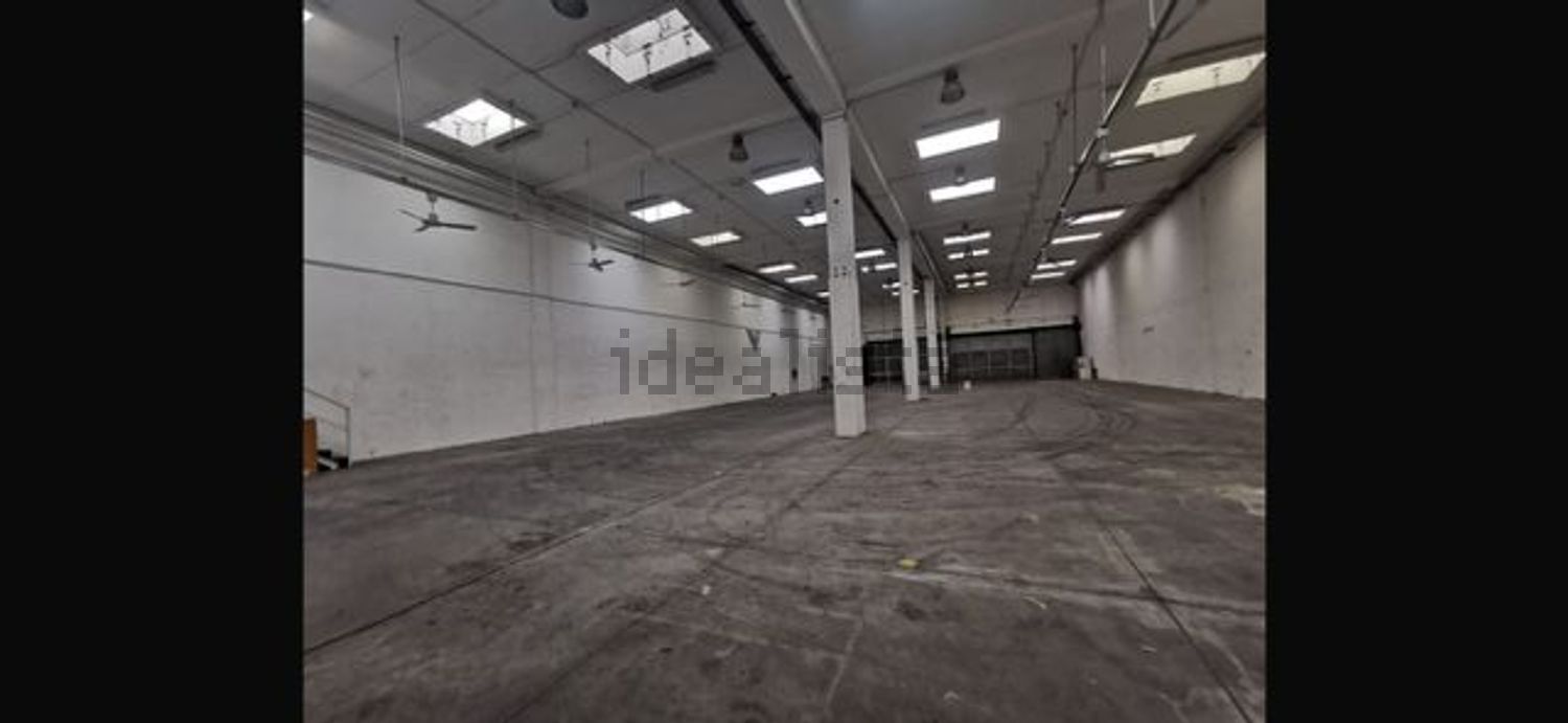 capannone in affitto a Nola