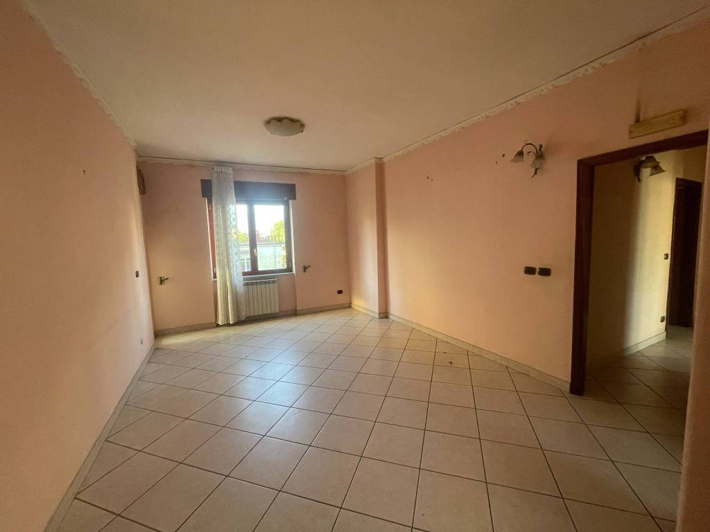 appartamento in vendita a Nola in zona Casamarciano
