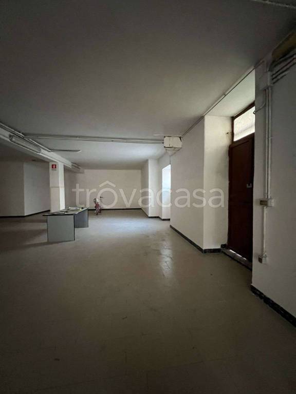 locale commerciale in affitto a Nola in zona Pigna Spaccata