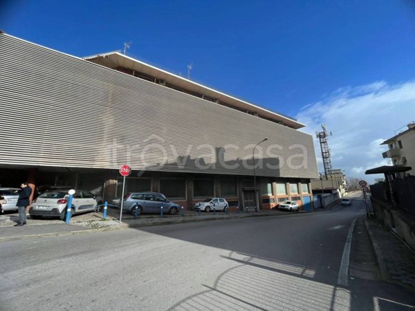 negozio in affitto ad Ottaviano