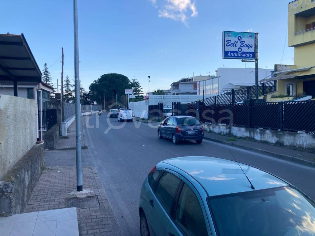 negozio in affitto ad Ottaviano