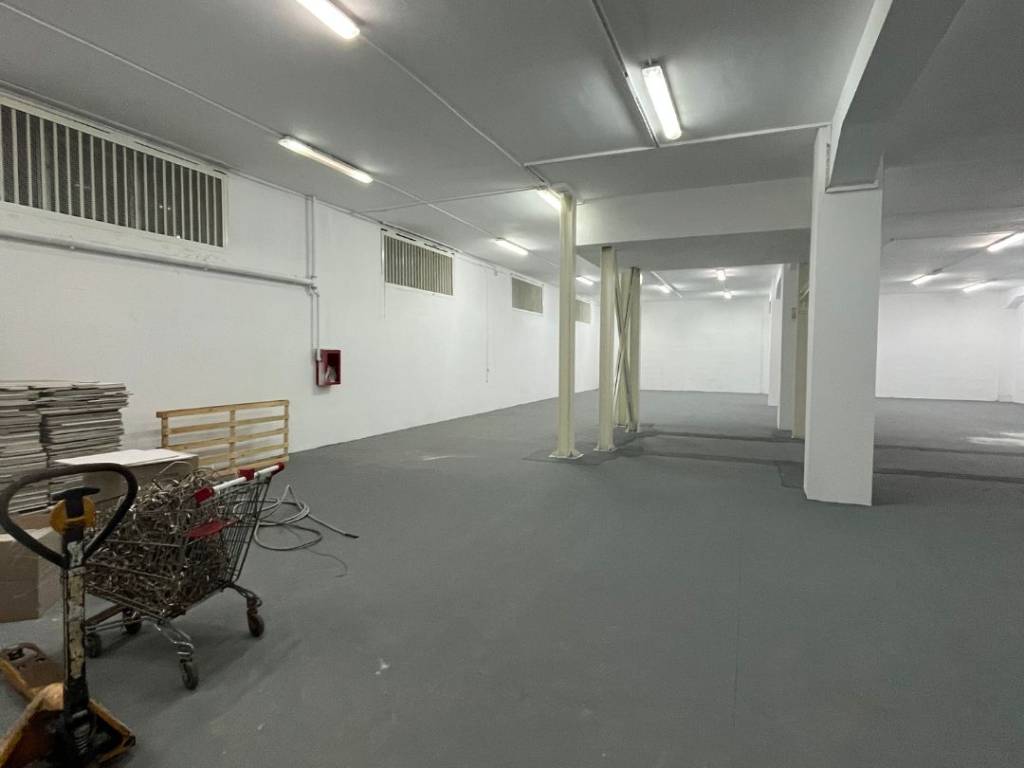 locale commerciale in affitto ad Ottaviano