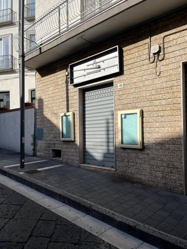 locale commerciale in affitto ad Ottaviano