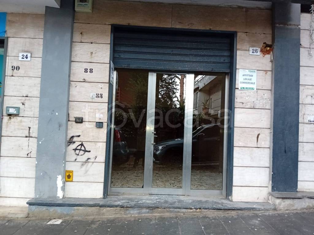 negozio in affitto ad Ottaviano