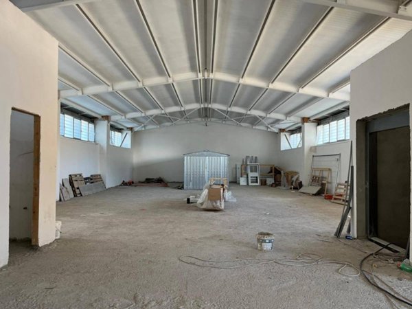 capannone in affitto ad Ottaviano