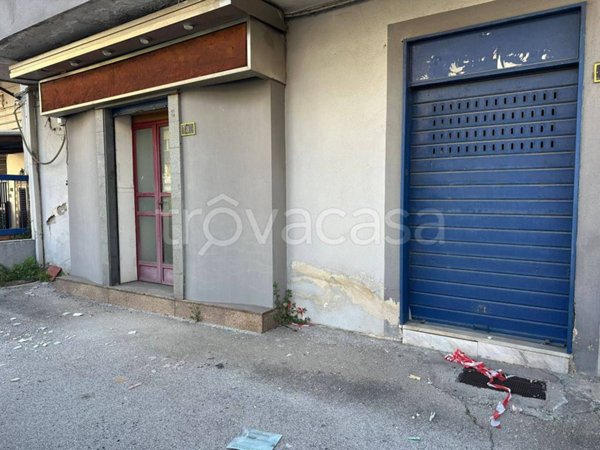 negozio in affitto ad Ottaviano