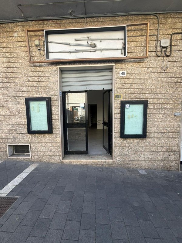 locale commerciale in affitto ad Ottaviano