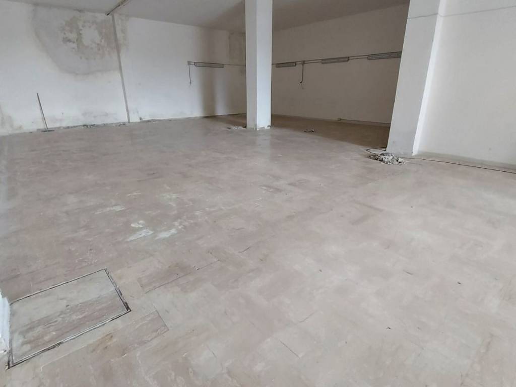 locale commerciale in affitto ad Ottaviano