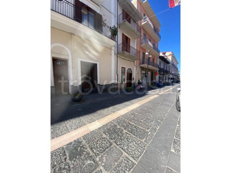 negozio in affitto a Palma Campania in zona Vico