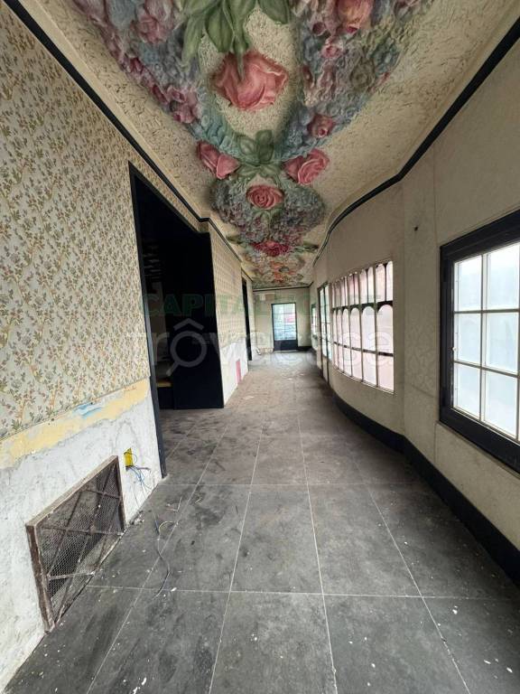 negozio in affitto a Palma Campania in zona Vico