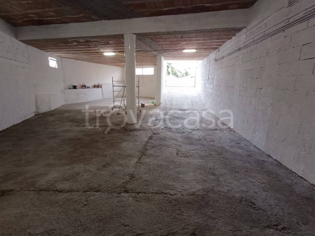 locale commerciale in affitto a Piano di Sorrento