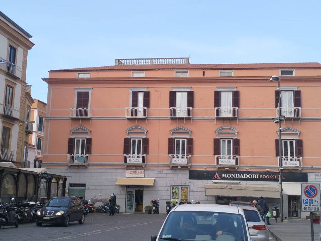 negozio in affitto a Piano di Sorrento