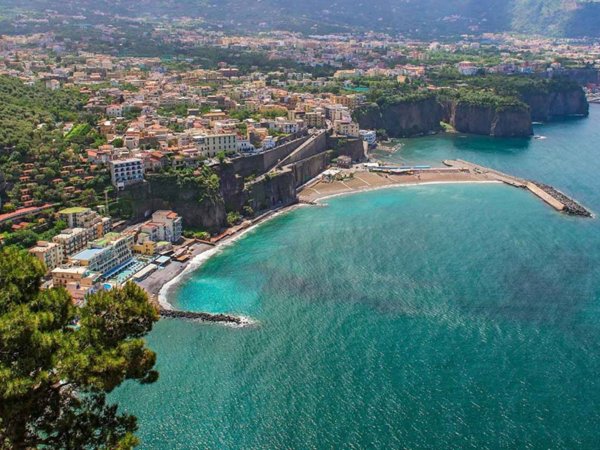 ufficio in affitto a Piano di Sorrento