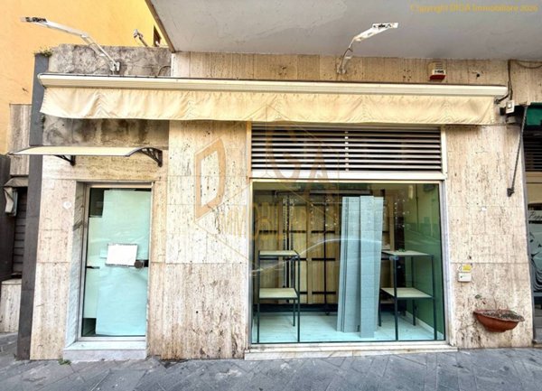negozio in affitto a Piano di Sorrento