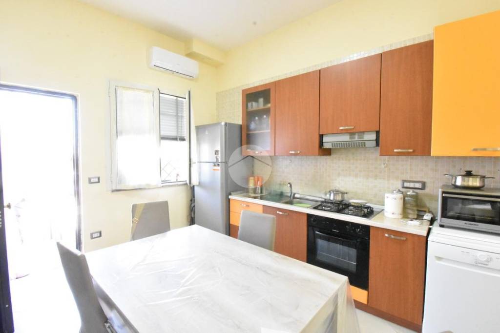 appartamento in affitto a Pollena Trocchia