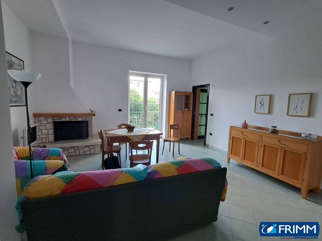 appartamento in affitto a Pollena Trocchia