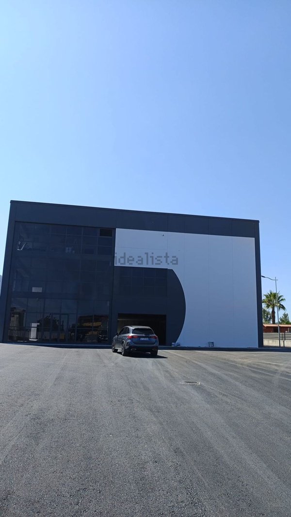 capannone in affitto a Pollena Trocchia