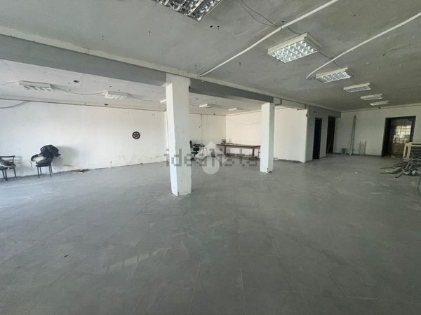 ufficio in affitto a Pollena Trocchia