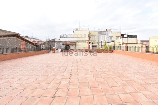 appartamento in affitto a Pollena Trocchia