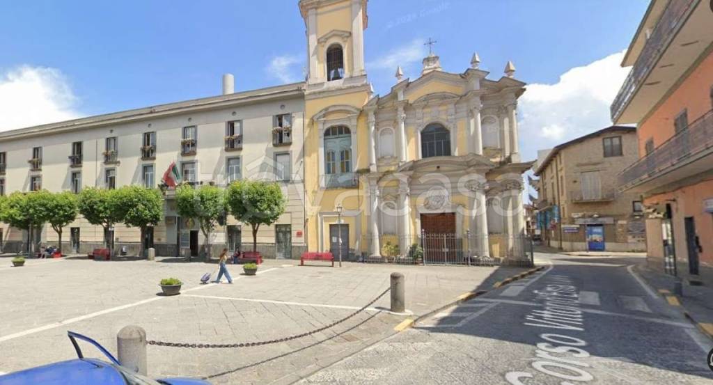 locale di sgombero in affitto a Pomigliano d'Arco