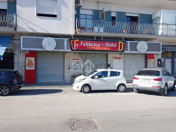 locale commerciale in affitto a Pomigliano d'Arco