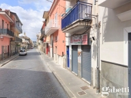 locale commerciale in affitto a Pomigliano d'Arco