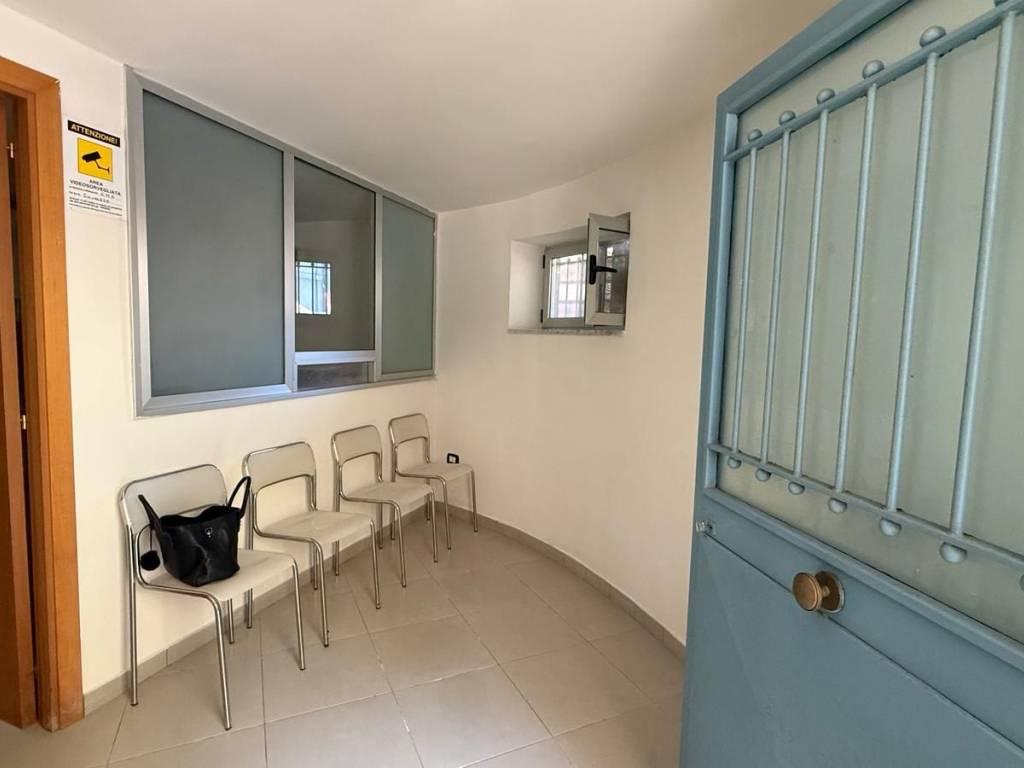 ufficio in affitto a Pomigliano d'Arco