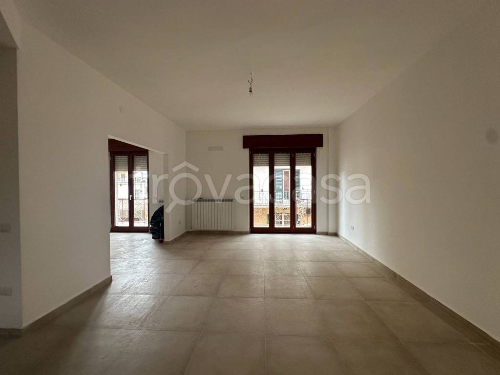 ufficio in affitto a Pomigliano d'Arco