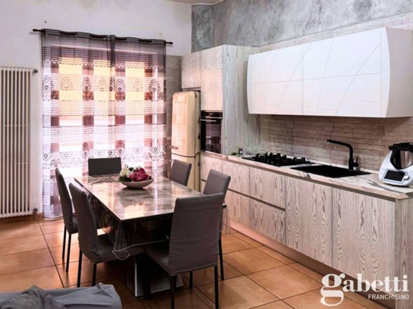 appartamento in affitto a Pomigliano d'Arco