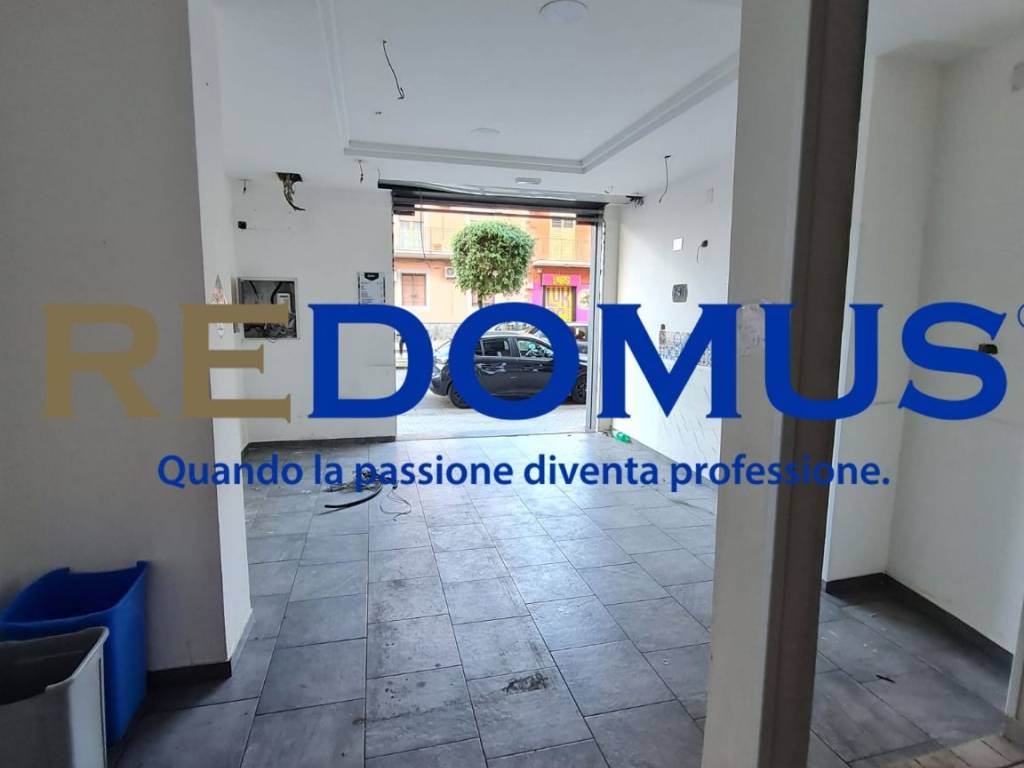 negozio in affitto a Pomigliano d'Arco