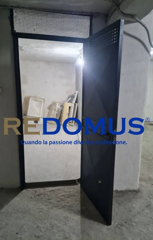 locale di sgombero in affitto a Pomigliano d'Arco