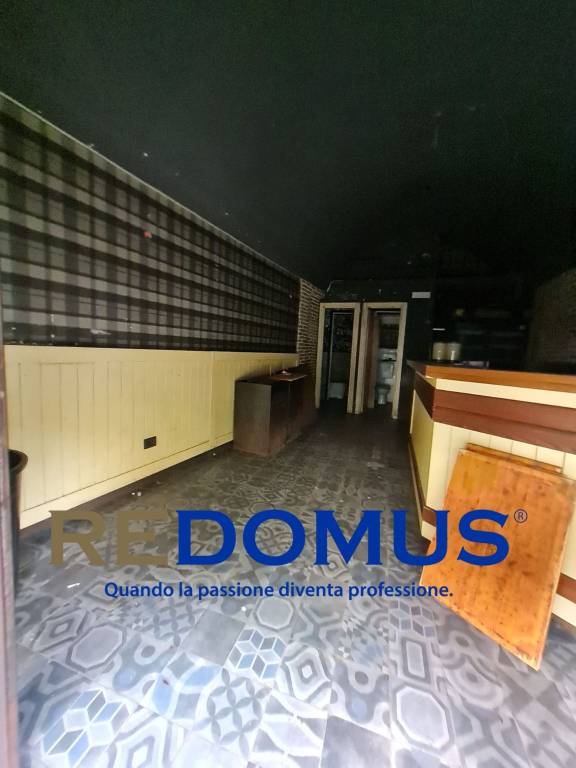 negozio in affitto a Pomigliano d'Arco