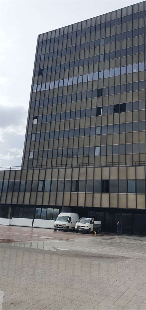 ufficio in affitto a Pomigliano d'Arco