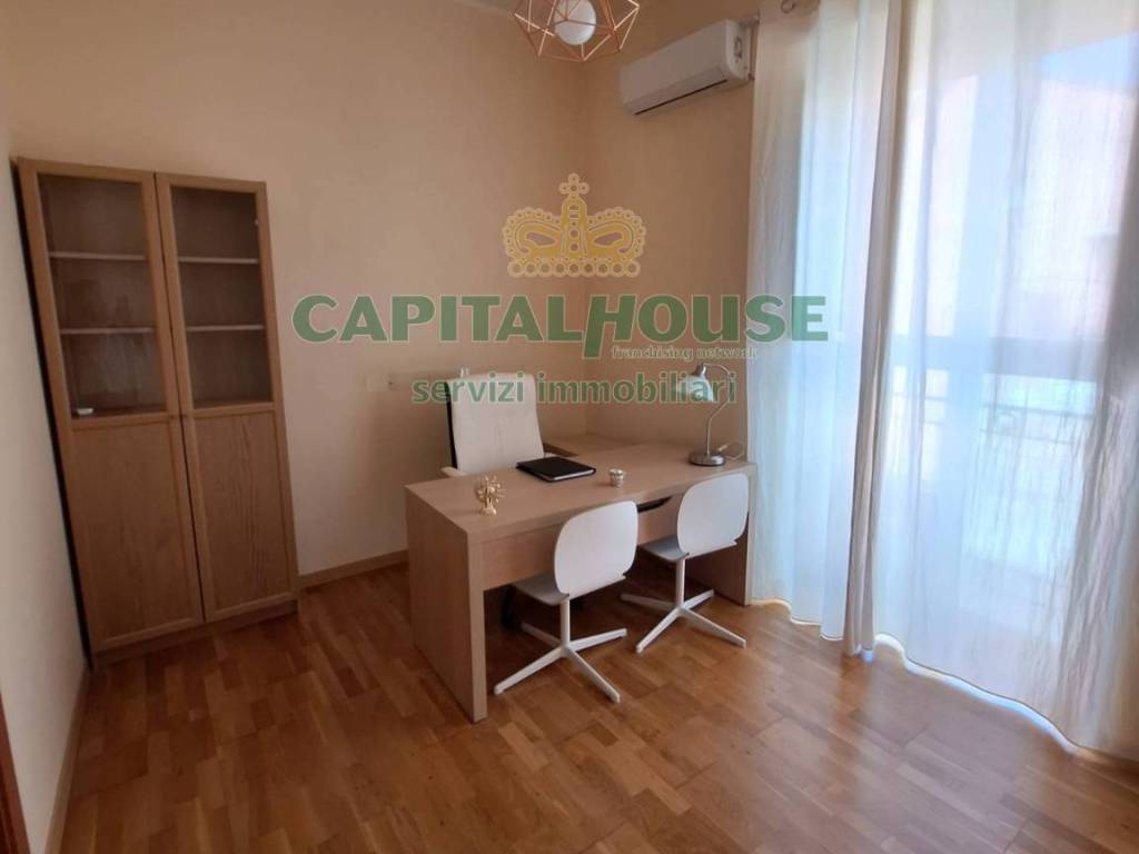 ufficio in affitto a Pomigliano d'Arco