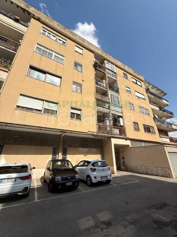 appartamento in affitto a Pomigliano d'Arco