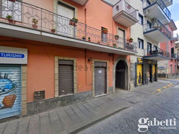 locale commerciale in affitto a Pomigliano d'Arco