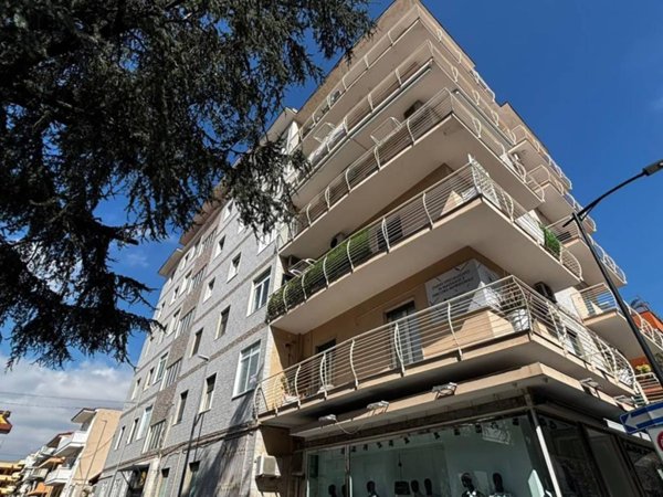 ufficio in affitto a Pomigliano d'Arco