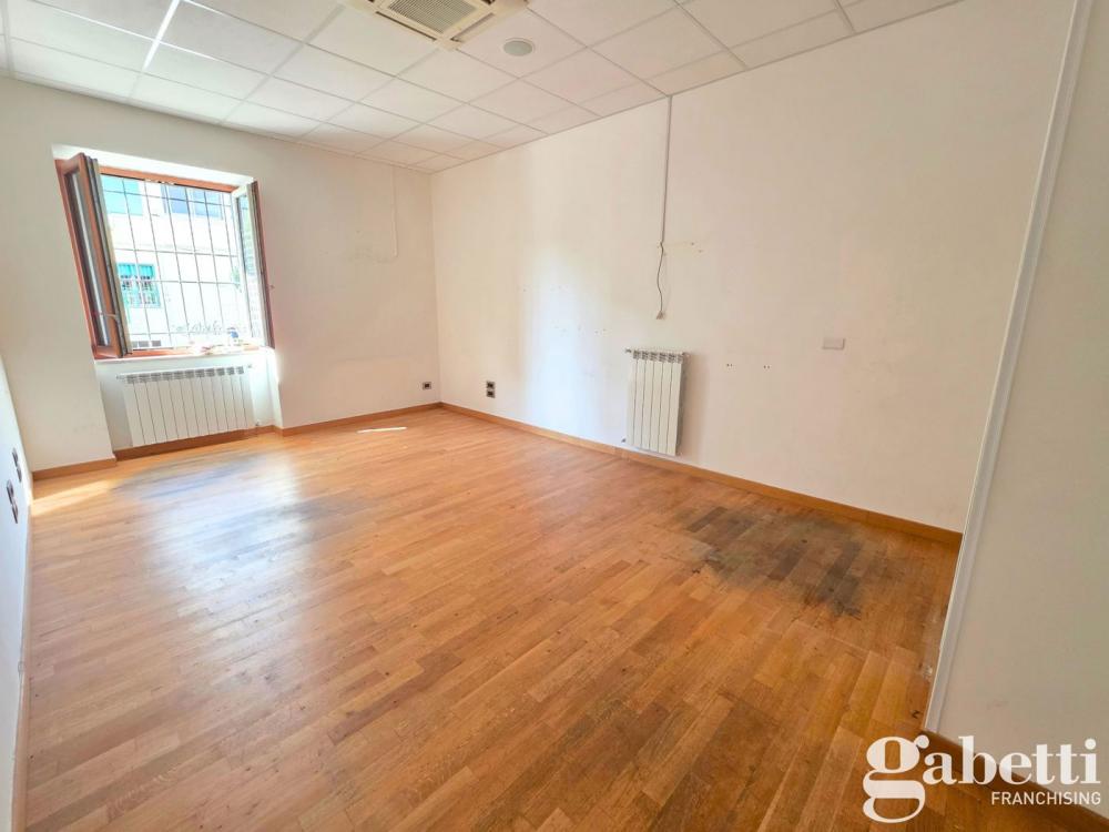 ufficio in affitto a Pomigliano d'Arco