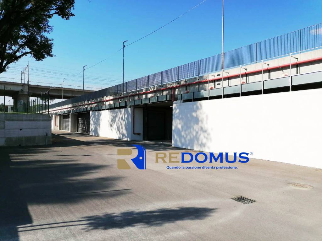box auto in affitto a Pomigliano d'Arco