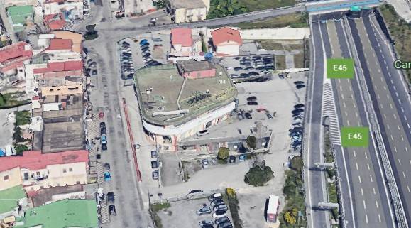 locale commerciale in affitto a Pompei
