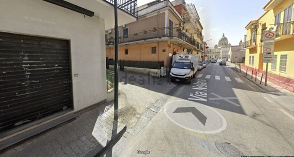 locale commerciale in affitto a Pompei