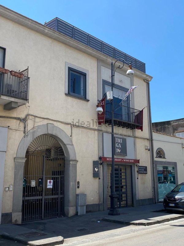 locale commerciale in affitto a Pompei