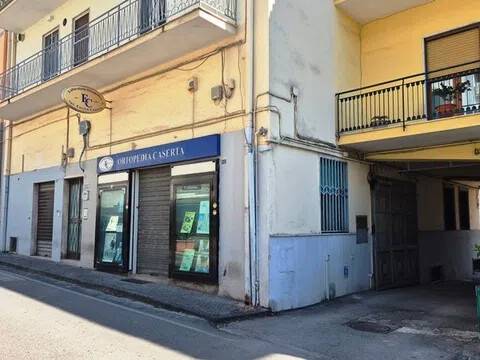 locale commerciale in affitto a Pompei