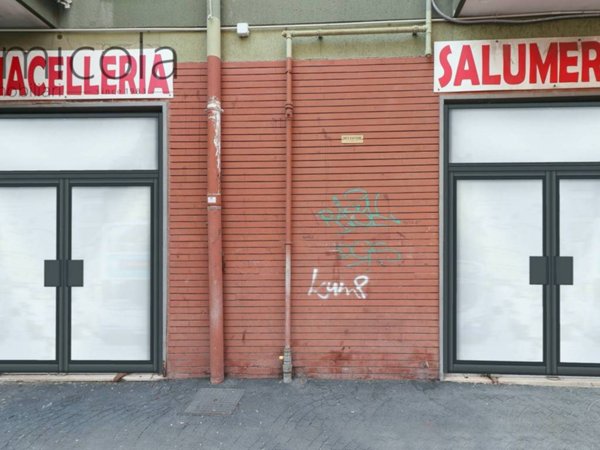 negozio in affitto a Portici