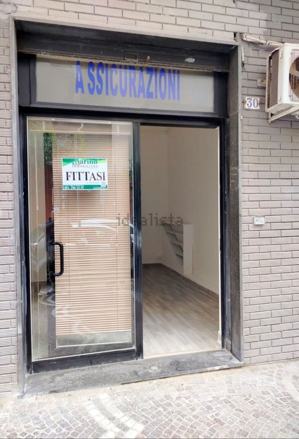 locale commerciale in affitto a Portici